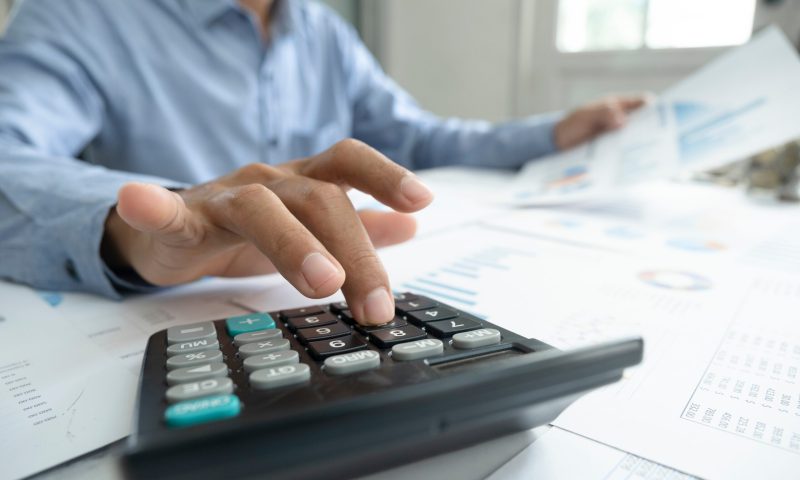Консултация със счетоводител
